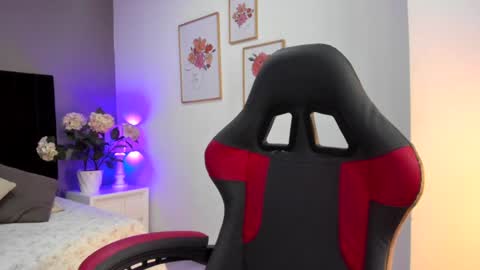 Snapshot of _aliice_1 chatting on 12/26/24, 11:03 Alice online show from 12/26/24, 11:03