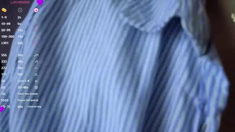 Snapshot of _alleyesonme chatting on 11/15/25, 05:09 Mia online show from 11/15/25, 05:09