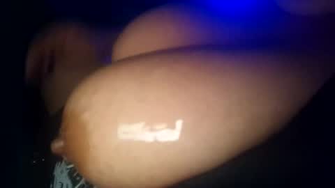 Giulia...... online show from 11/27/25, 07:21