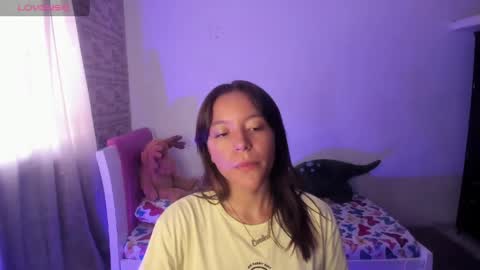 AMELIA  online show from 04/21/26, 03:39