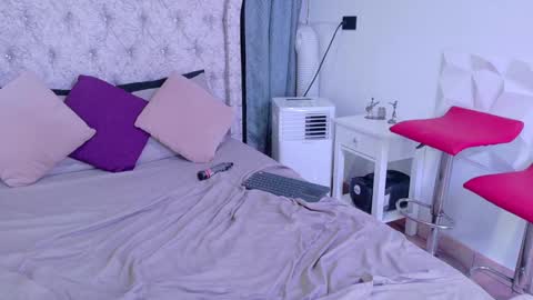 Amy    online show from 01/25/25, 10:18