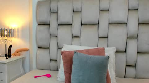 Angel Azul online show from 01/12/25, 11:50