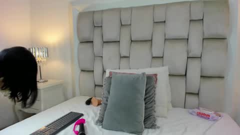 Angel Azul online show from 02/22/25, 07:36