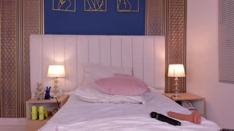 ngela  online show from 01/23/25, 02:39