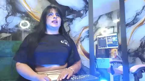 Angela  online show from 04/15/26, 11:50