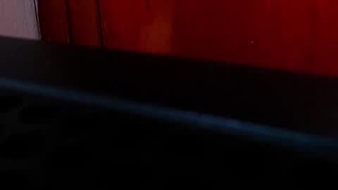 Any online show from 10/19/25, 07:14