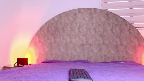 Any online show from 02/18/26, 07:43