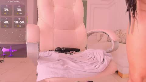 Ana online show from 04/08/26, 09:04