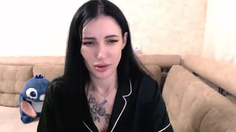 Anna online show from 07/04/26, 08:42