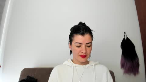 antonia online show from 12/04/24, 03:43