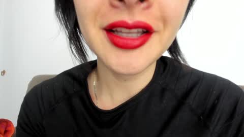 antonia online show from 12/30/24, 10:43