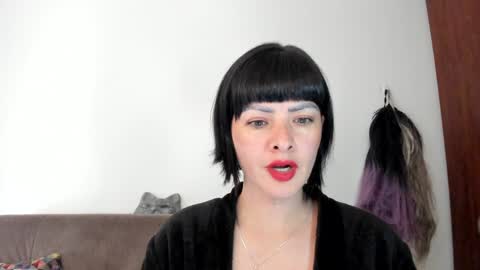 antonia online show from 01/19/25, 07:47