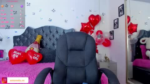 antonnela online show from 02/17/25, 04:37