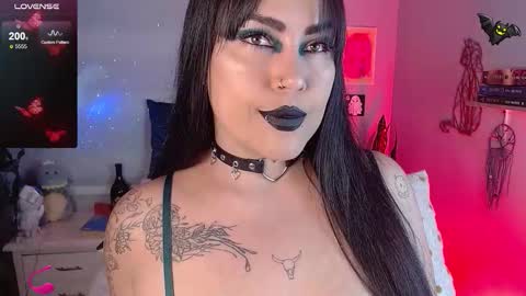 Snapshot of _any_ducan_ chatting on 02/04/26, 02:28 Angie online show from 02/04/26, 02:28