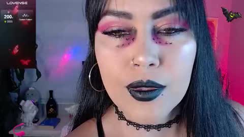 Snapshot of _any_ducan_ chatting on 02/13/26, 02:29 Angie online show from 02/13/26, 02:29