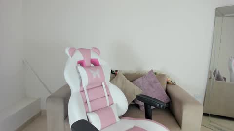    online show from 01/10/25, 12:26