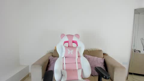    online show from 01/27/25, 01:19