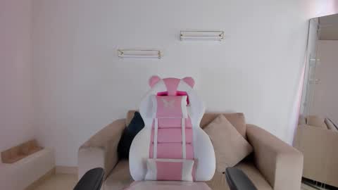    online show from 10/21/25, 12:28