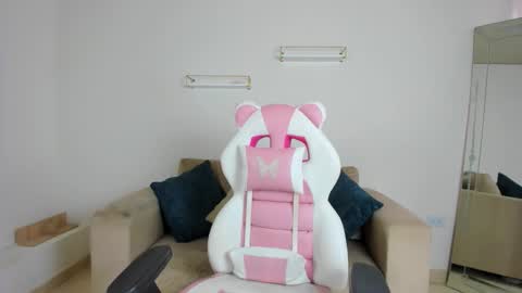    online show from 02/10/26, 12:09