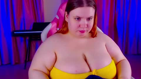 _ariaakashi_ online show from 06/30/26, 08:37