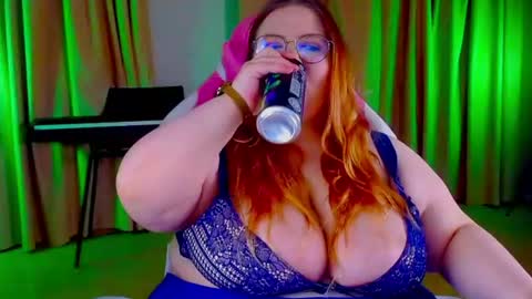 _ariaakashi_ online show from 07/23/26, 06:39