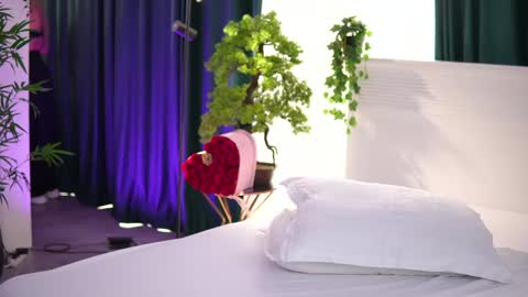 Arielle online show from 04/22/26, 05:43