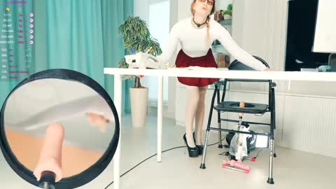 Snapshot of _artporno_ chatting on 11/25/25, 07:19 _artporno_ online show from 11/25/25, 07:19