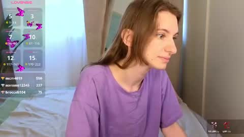 Snapshot of _ash_leyy_ chatting on 07/05/26, 04:19 _ash_leyy_ online show from 07/05/26, 04:19