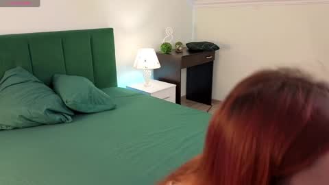 Snapshot of _ashley_collin_ chatting on 02/03/25, 01:51 Sofia online show from 02/03/25, 01:51