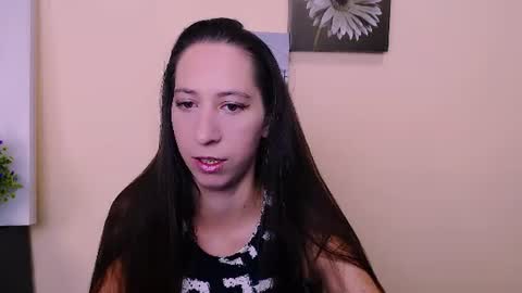 Snapshot of _astraia_ chatting on 07/14/26, 06:18 _astraia_ online show from 07/14/26, 06:18