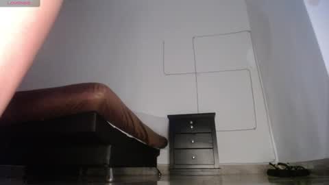 Snapshot of _atenea_golden chatting on 12/28/24, 02:33 atenea online show from 12/28/24, 02:33