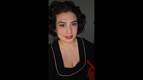 Snapshot of _atenea_golden chatting on 02/10/25, 02:59 atenea online show from 02/10/25, 02:59