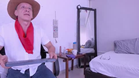 _axelking_ online show from 01/19/26, 11:36