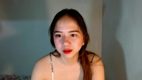 Snapshot of _ayesha19 chatting on 10/08/25, 12:52 yesha3 online show from 10/08/25, 12:52