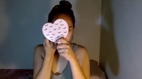 Snapshot of _ayesha19 chatting on 12/15/25, 06:17 yesha3 online show from 12/15/25, 06:17