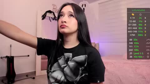 Andrea online show from 10/18/25, 12:02