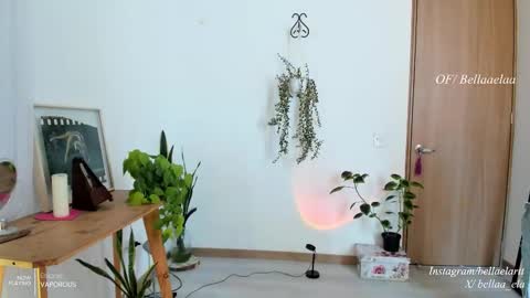 Ella  online show from 11/02/25, 09:17