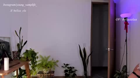 Snapshot of _bellaela chatting on 02/22/26, 11:36 Ella online show from 02/22/26, 11:36