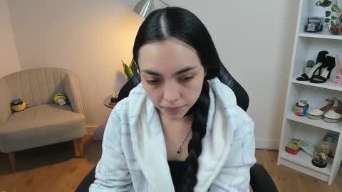 Snapshot of _bellaevans_ chatting on 02/05/25, 04:59 Bella Evans online show from 02/05/25, 04:59