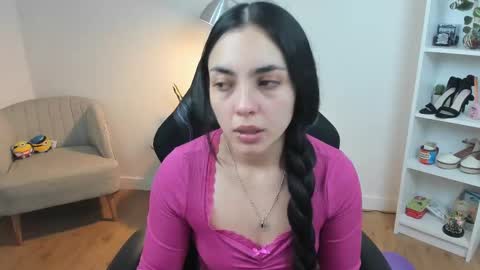 Snapshot of _bellaevans_ chatting on 02/12/25, 05:37 Bella Evans online show from 02/12/25, 05:37