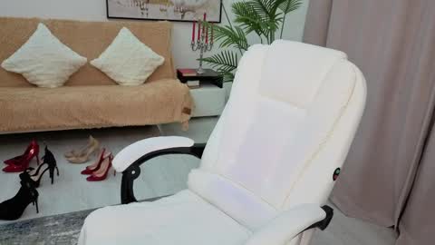 Beylly online show from 03/31/26, 02:28