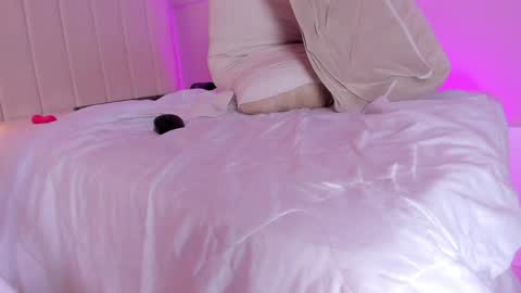 Hi guys i am Bianca  online show from 12/05/24, 02:44