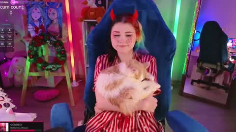 Snapshot of _biscuitty chatting on 12/18/24, 08:14 Alice .. online show from 12/18/24, 08:14