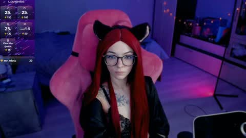 Snapshot of _black_fox__ chatting on 12/08/24, 12:18 Olivia Subscribe to my Fansly -   online show from 12/08/24, 12:18