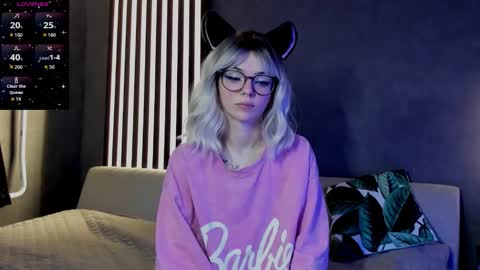 Olivia Subscribe to my Fansly -   online show from 03/15/26, 10:05