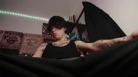 Snapshot of _blackshadow__ chatting on 02/05/26, 05:39 SHADOW online show from 02/05/26, 05:39