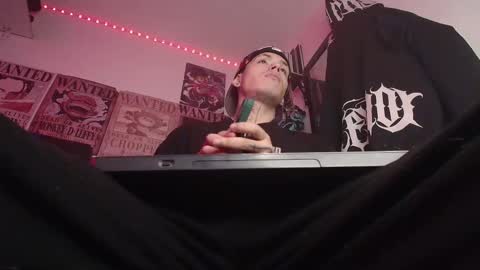 Snapshot of _blackshadow__ chatting on 02/18/26, 06:59 SHADOW online show from 02/18/26, 06:59