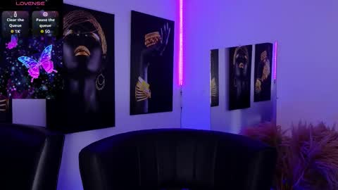 Brenna online show from 10/28/25, 07:16