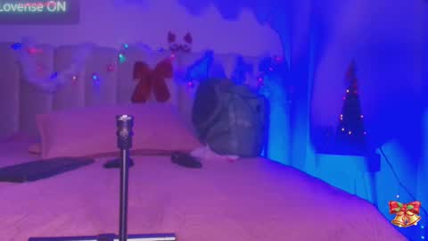 Britany online show from 12/04/25, 03:16