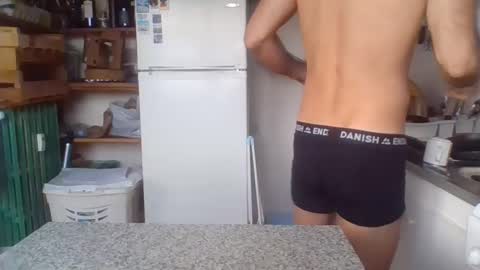 Snapshot of _bubble_buttfunxxx chatting on 01/20/25, 09:35 _bubble_buttfunxxx online show from 01/20/25, 09:35